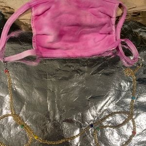 NWT pink tie dye face mask with beaded mask chain